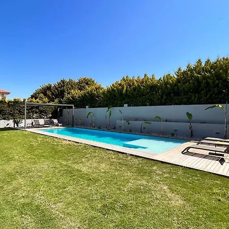 Sakin Ve Huzurlu Bir Tatil Icin… Готель 4*