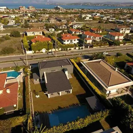 Sakin Ve Huzurlu Bir Tatil Icin… 4* Чешме